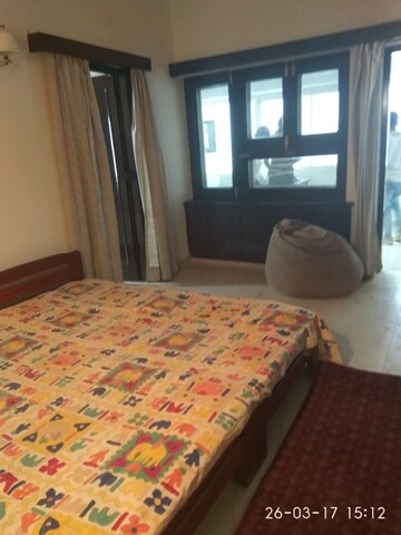Bedroom in 3 BHK Builder Floor at Green Park Extension – for Rent