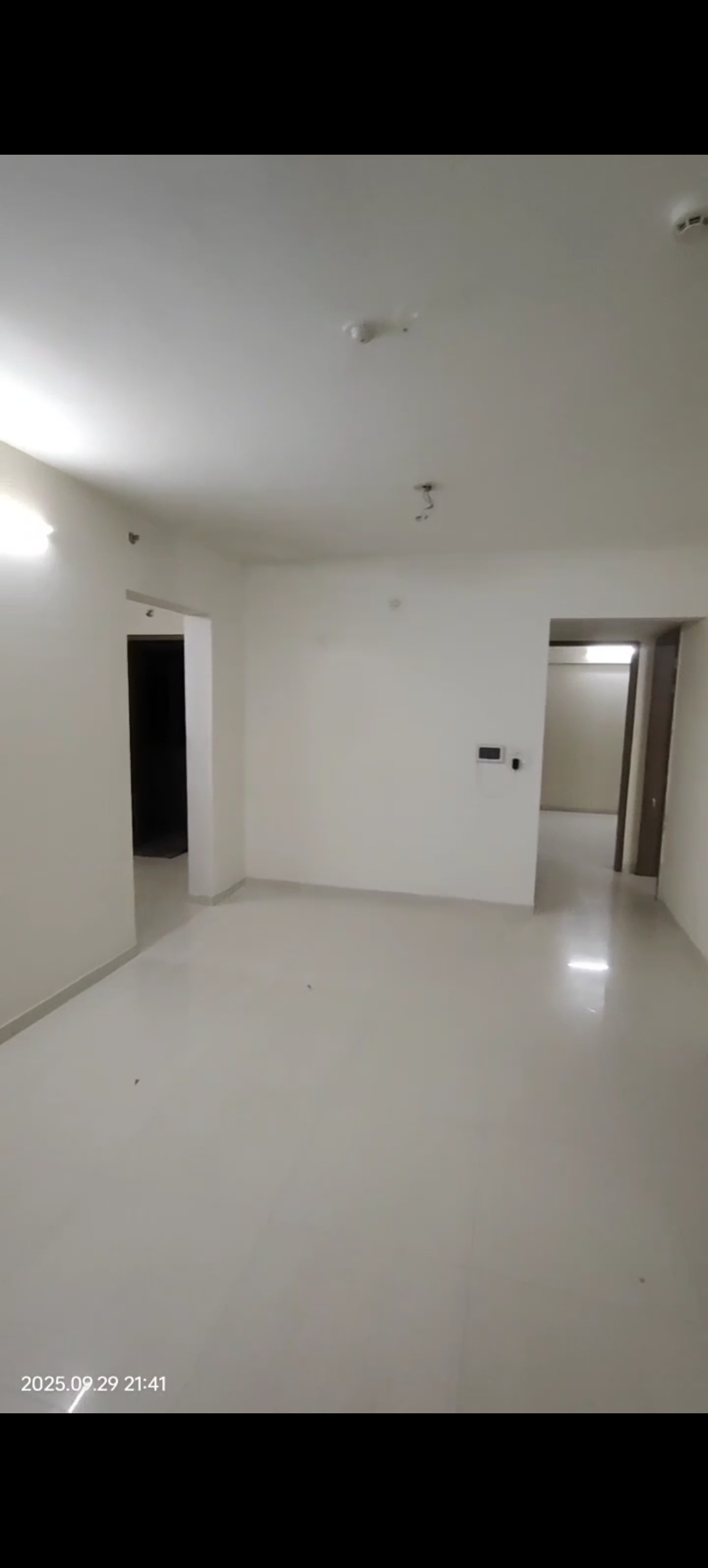 2 BHK Apartment For Rent in 5 Star Royal Grande
