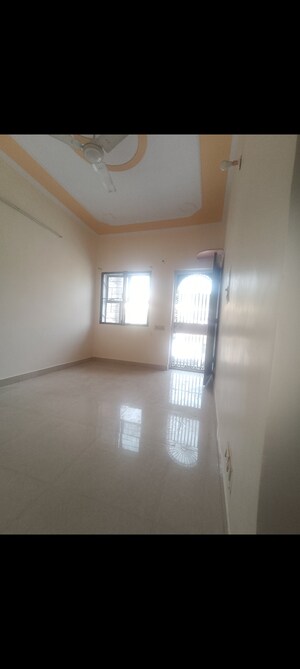 Dining area in 3 BHK Apartment at Mayur Vihar Phase 1 – for Rent