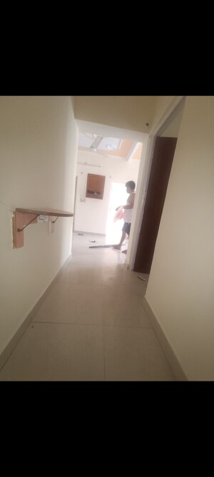  3 BHK Apartment at Mayur Vihar Phase 1 – for Rent