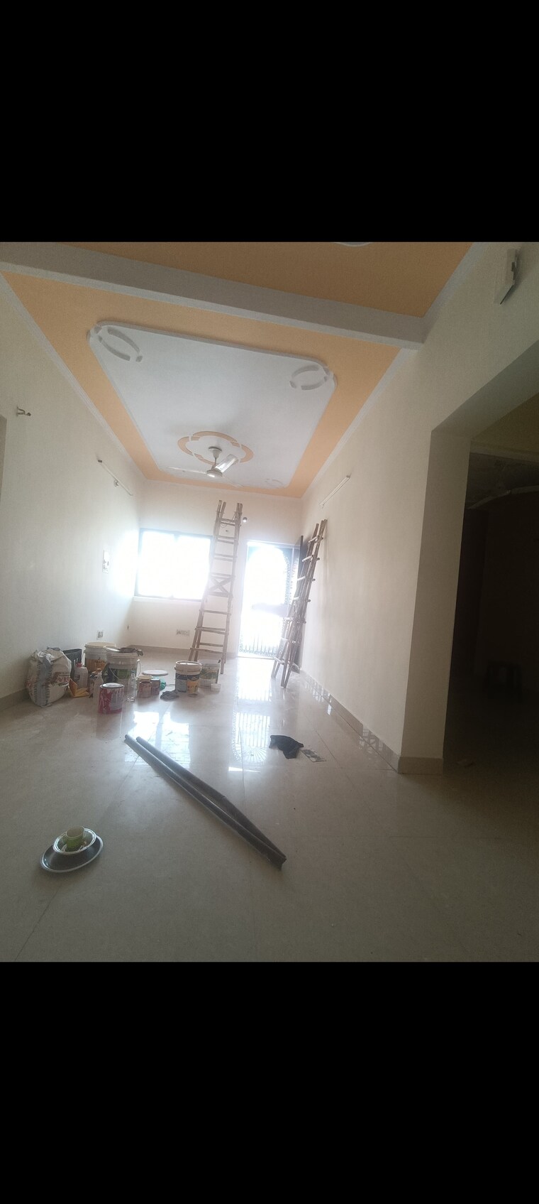 Hall, mayur vihar phase 1 3 Bedroom 1600 Sq.Ft. Apartment In Mayur Vihar Phase 1 Delhi 9267140