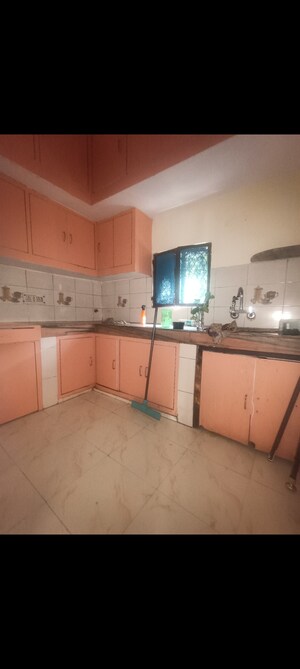 Kitchen in 3 BHK Apartment at Mayur Vihar Phase 1 – for Rent