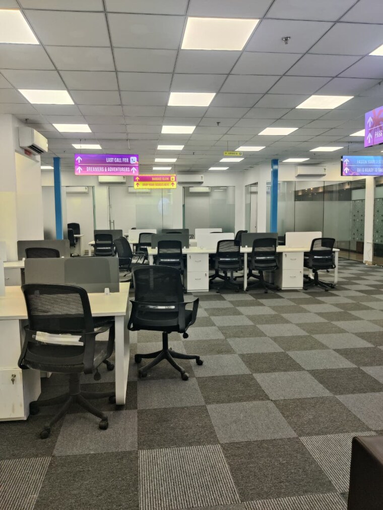 Team Area, sector 63 Commercial Office Space 4000 Sq.Ft. In Sector 63 Noida 9267129