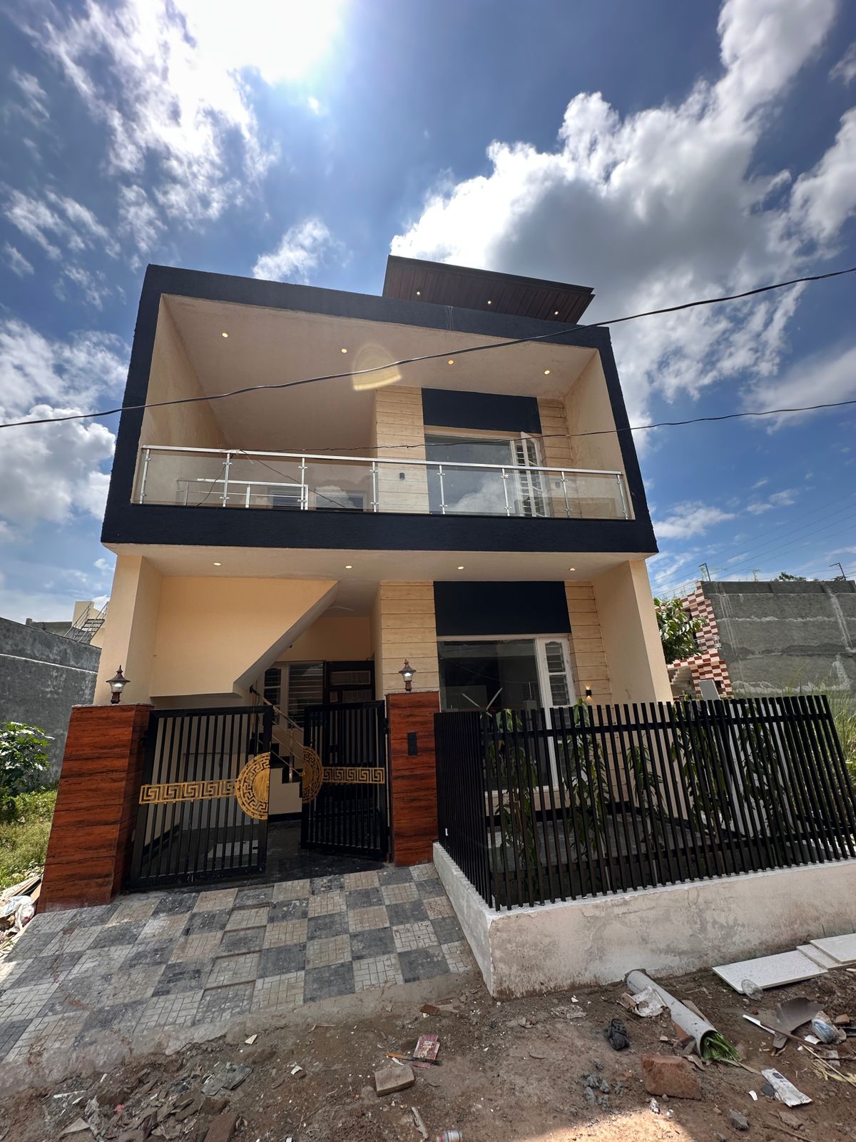 3 BHK + Servant Room,Study Room,Extra Room Independent House For Sale in Real Estate Advisor 