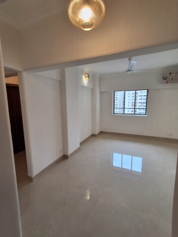 Room in 3 BHK Apartment at Jal Vayu Vihar Apartments, Powai – for Rent
