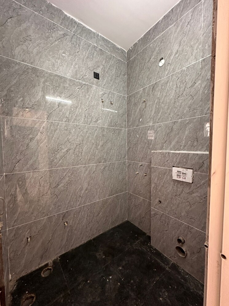 Bathroom, sector 124 3 Bedroom 90 Sq.Yd. Independent House In Sector 124 Mohali 9267162