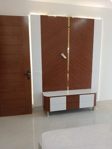 Room in 3 BHK Builder Floor at Panchkula Industrial Area Phase I – for Sale