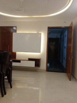 Room in 3 BHK Builder Floor at Panchkula Industrial Area Phase I – for Sale