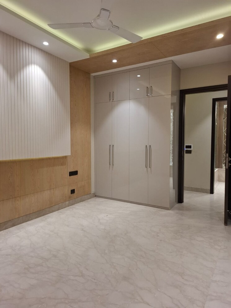 Room, ss-southend-floors 4 Bedroom 2200 Sq.Ft. Builder Floor In South City 2 Gurgaon 9267182