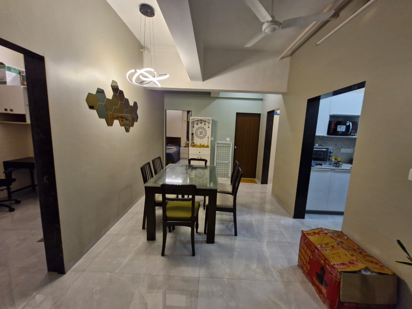 2 BHK + Pooja Room,Servant Room,Extra Room Apartment For Rent in Lodha Vista
