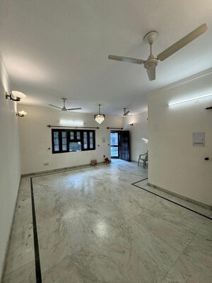 3 BHK Builder Floor For Rent in Panchsheel Enclave