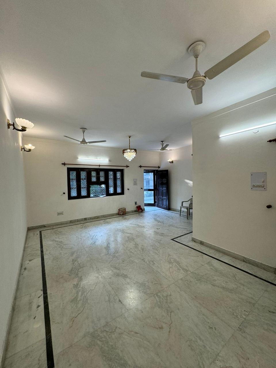 3 BHK + Pooja Room,Study Room,Extra Room Builder Floor For Rent in Panchsheel Enclave