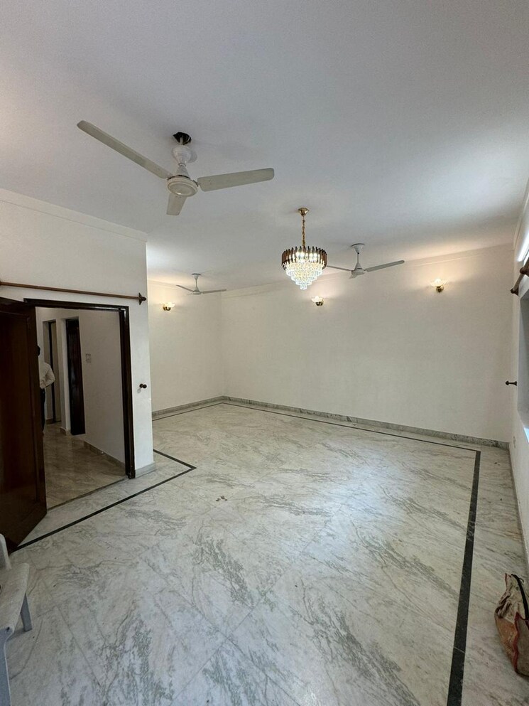 Room, panchsheel enclave 3 Bedroom 2385 Sq.Ft. Builder Floor In Panchsheel Enclave Delhi 9267219