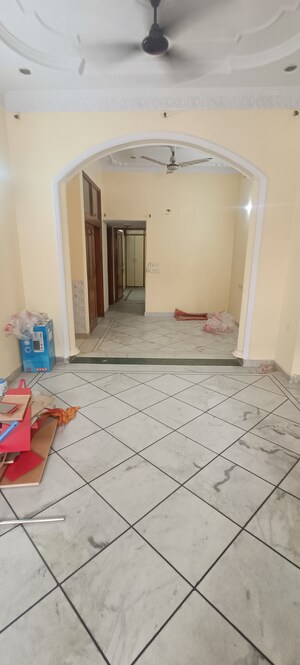 Room in 2 BHK Builder Floor at Rohini Sector 8 – for Rent