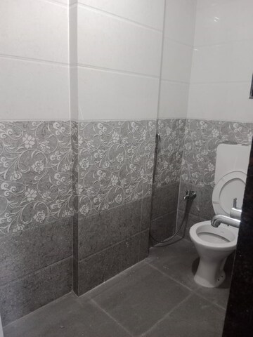 Bathroom in 1 BHK Apartment at New Madan Vilas, Naupada – for Rent