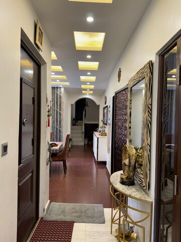 Building Lobby in 3 BHK Builder Floor at Greater Kailash I – for Rent