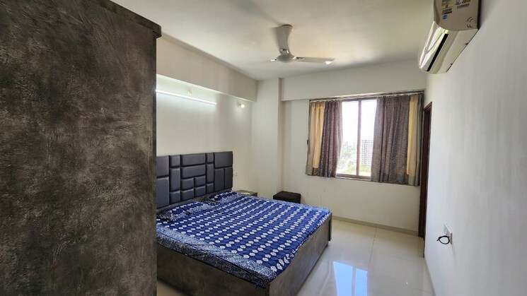 Bedroom, vishwanath-maher-homes-4 3 Bedroom 1750 Sq.Ft. Apartment In Shela Ahmedabad 9267265