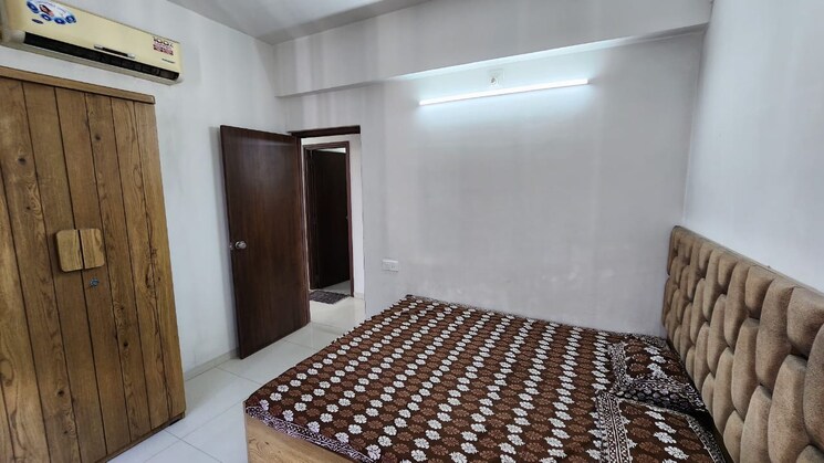 Bedroom, vishwanath-maher-homes-4 3 Bedroom 1750 Sq.Ft. Apartment In Shela Ahmedabad 9267265