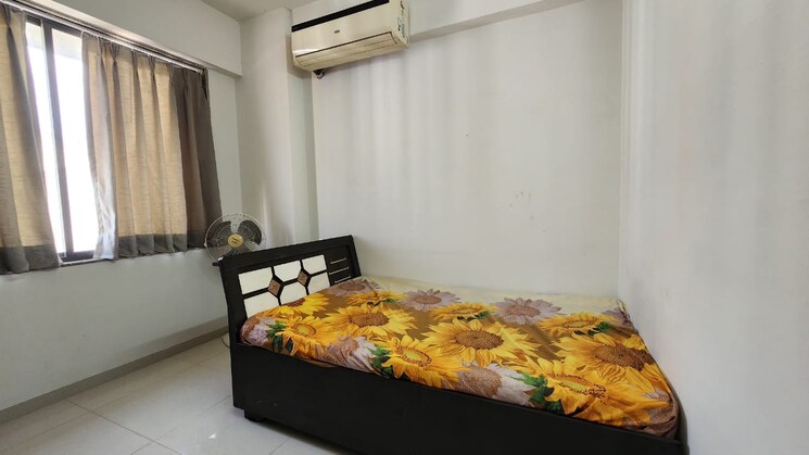 Bedroom, vishwanath-maher-homes-4 3 Bedroom 1750 Sq.Ft. Apartment In Shela Ahmedabad 9267265