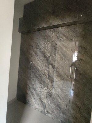 Furnished Amenities in 2.5 BHK Builder Floor at Smart World Gems, Sector 89 – for Rent