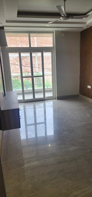 Room in 3 BHK Builder Floor at Canal Road – for Sale