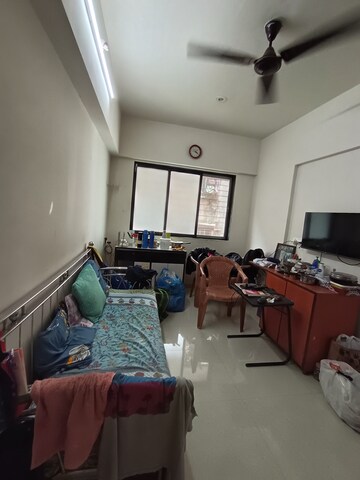 1 BHK Apartment For Rent in Bindra Complex, Andheri East