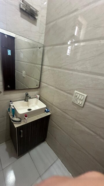 Bathroom in 3 BHK Builder Floor at Gail CGHS, Sector 56 – for Rent