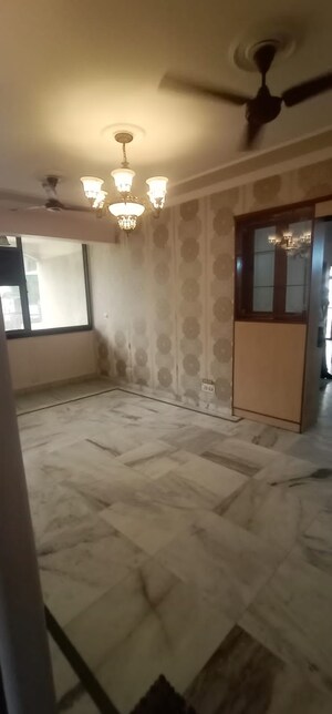 Room in 3 BHK Apartment at Dwarka – for Rent