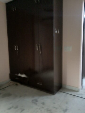 Room in 3 BHK Apartment at Dwarka – for Rent