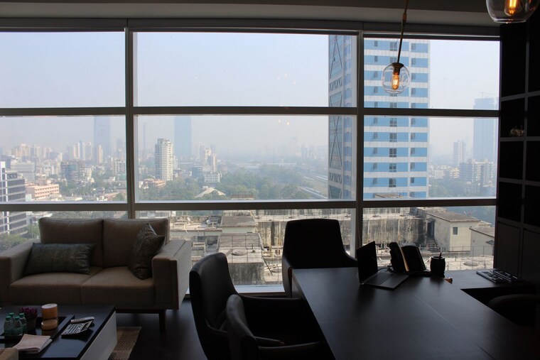 Team Area, lower parel Commercial Office Space 5000 Sq.Ft. In Lower Parel Mumbai 9267364