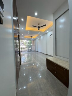 3 BHK + Pooja Room,Extra Room Builder Floor For Sale in Chittaranjan Park