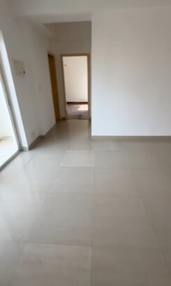 2 BHK Apartment For Sale in Paras Tierea