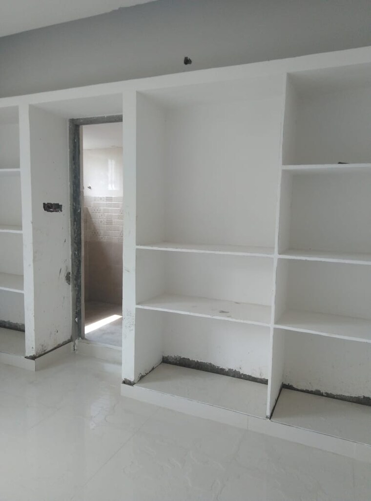 Room, dilsukh nagar 3 Bedroom 2300 Sq.Ft. Apartment In Dilsukh Nagar Hyderabad 9267400