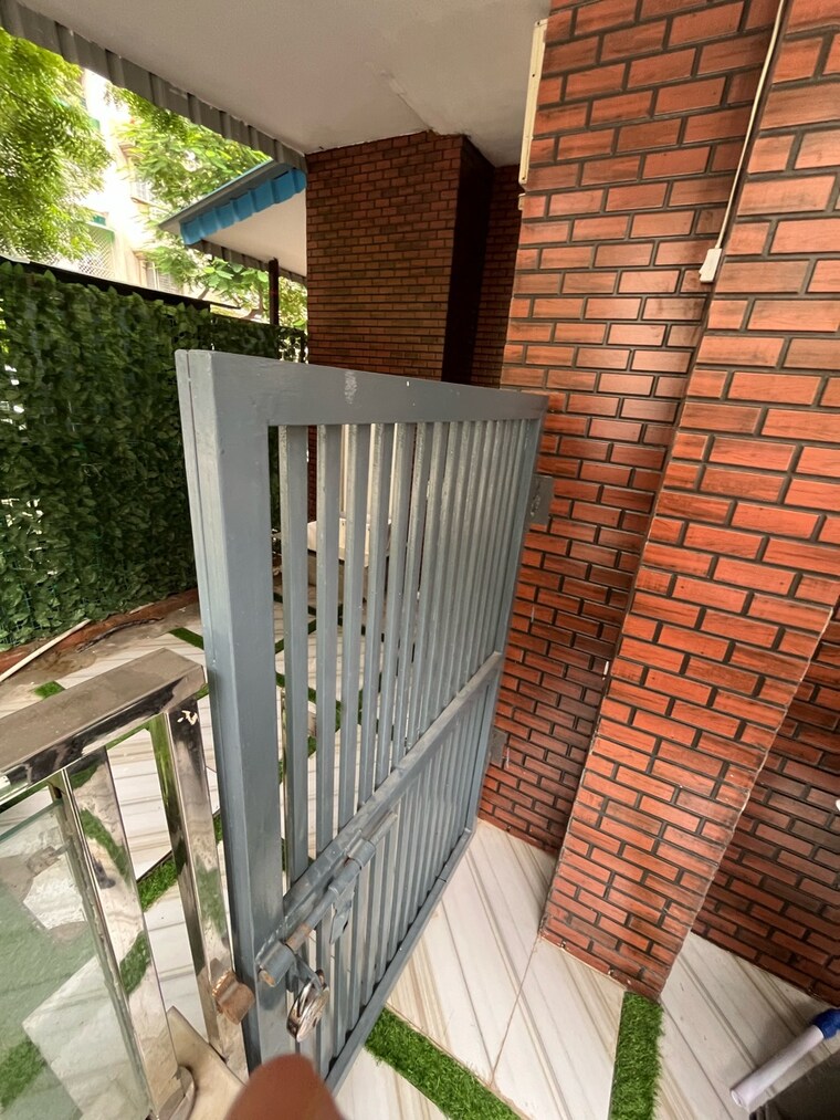 Other, shipra-suncity 2 Bedroom 1200 Sq.Ft. Apartment In Vaibhav Khand Ghaziabad 9267440