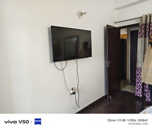 Room in 3.5 BHK Apartment at Techman Moti Residency, Raj Nagar Extension – for Sale