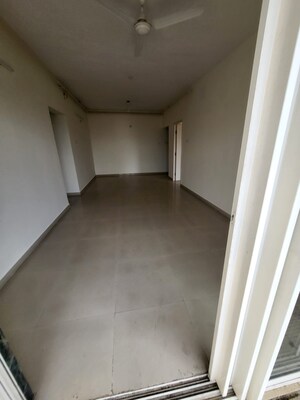 Building Lobby in 3 BHK Apartment at Indiabulls Greens, New Panvel – for Sale