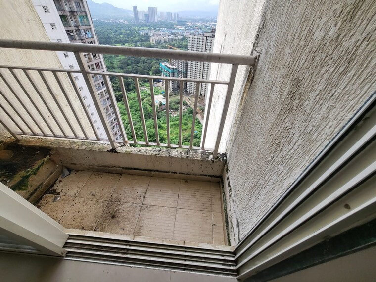 Balcony, indiabulls-greens 3 Bedroom 976 Sq.Ft. Apartment In New Panvel Navi Mumbai 9267493