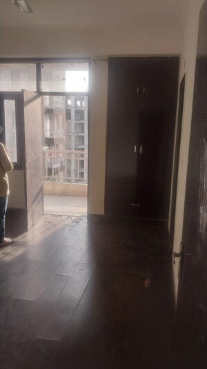 Room in 2 BHK Apartment at Techman Moti Residency, Raj Nagar Extension – for Sale