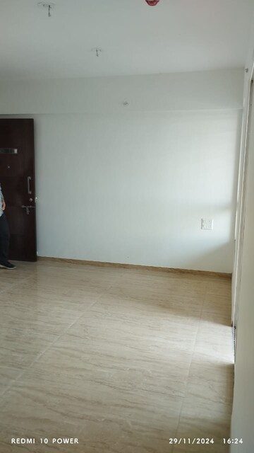 Room in 2 BHK Apartment at VTP Belair, Mahalunge – for Rent
