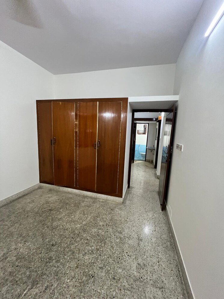 Room, basaveshwara nagar 2 Bedroom 1200 Sq.Ft. Independent House In Basaveshwara Nagar Bangalore 9267571