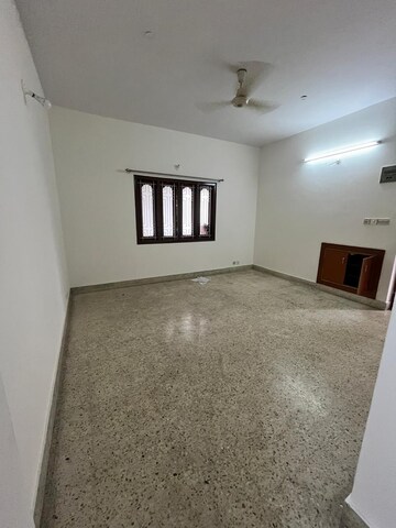 Room in 2 BHK Independent House at Basaveshwara Nagar – for Rent