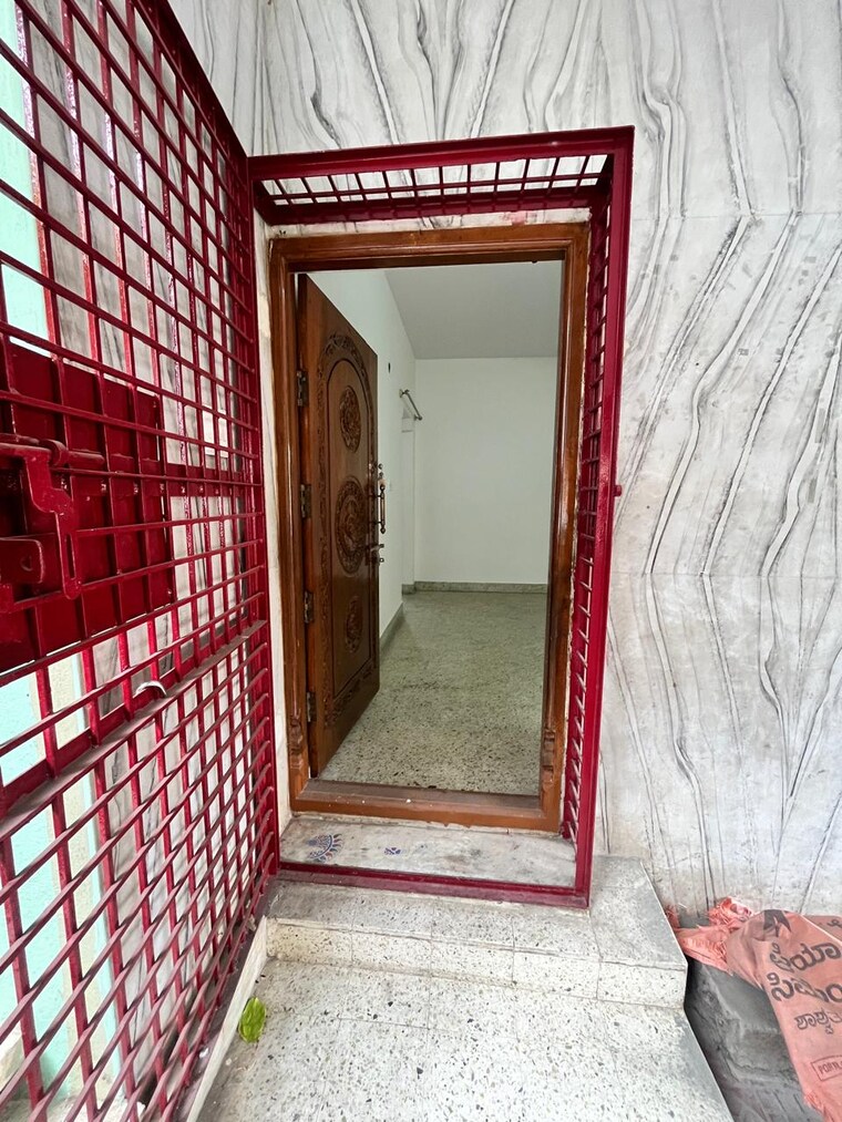 Exterior View, basaveshwara nagar 2 Bedroom 1200 Sq.Ft. Independent House In Basaveshwara Nagar Bangalore 9267571