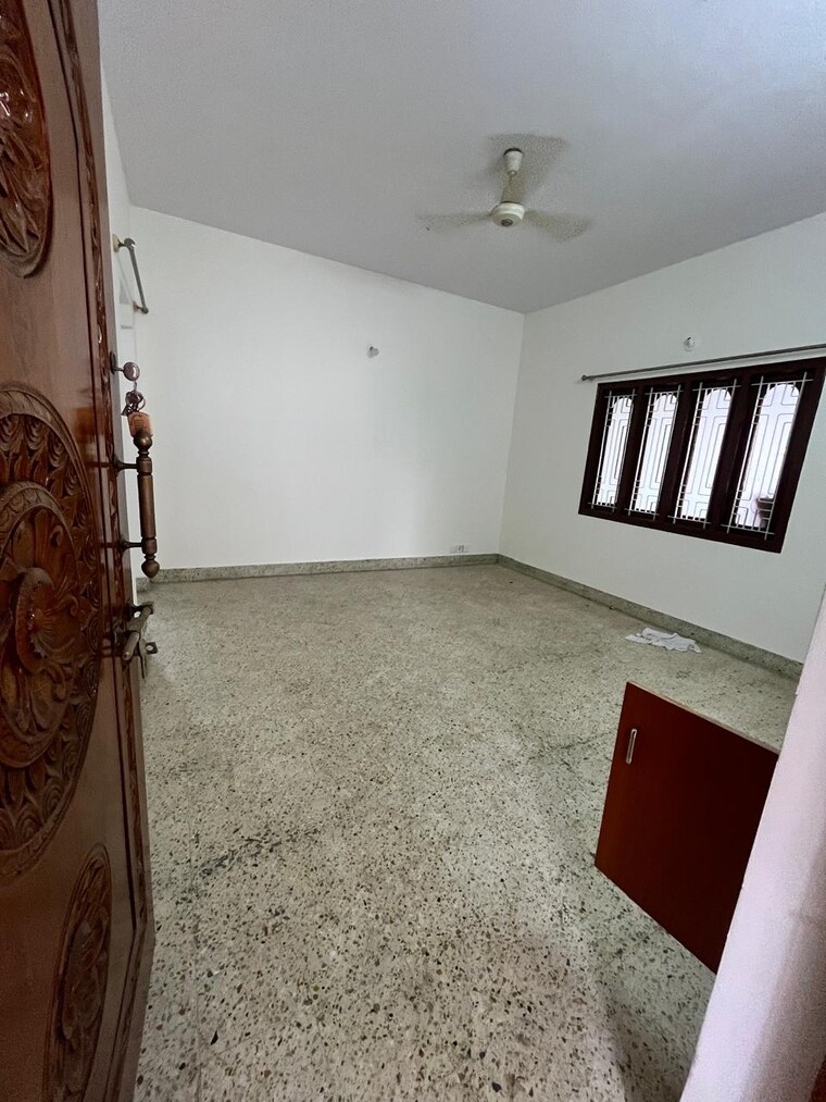Bedroom, basaveshwara nagar 2 Bedroom 1200 Sq.Ft. Independent House In Basaveshwara Nagar Bangalore 9267571