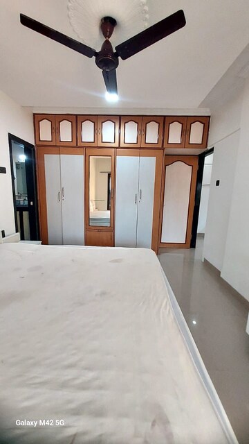 Bedroom in 2 BHK Apartment at Akshay Apartments Chembur, Chembur – for Rent