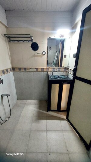 Bathroom in 2 BHK Apartment at Akshay Apartments Chembur, Chembur – for Rent