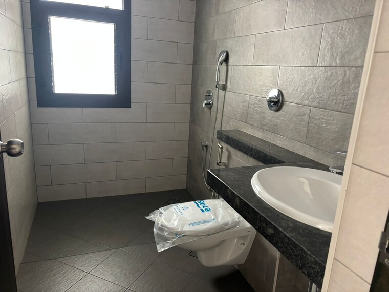 Bathroom, sobha-manhattan-towers-town-park 3 Bedroom 1500 Sq.Ft. Apartment In Hosur Road Bangalore 9267670