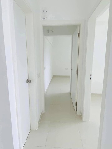 Building Lobby in 1.5 BHK Apartment at Amanora Gold Towers, Hadapsar – for Rent