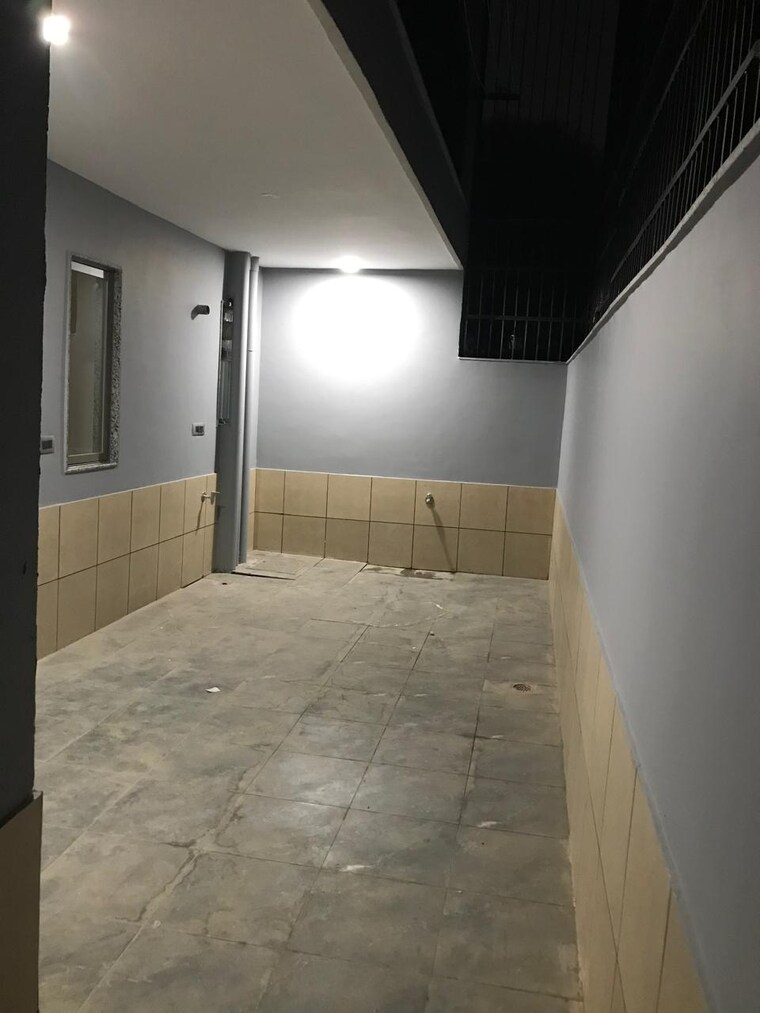 Room, auram-floor 3 Bedroom 2210 Sq.Ft. Builder Floor In South City 2 Gurgaon 9267703