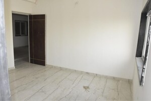 Room in 2 BHK Apartment at Tolichowki – for Sale