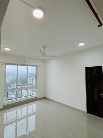 3 BHK Apartment For Rent in Lodha Amara, Kolshet Road